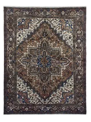 Persian Heriz Rug 285 x 219 cm
