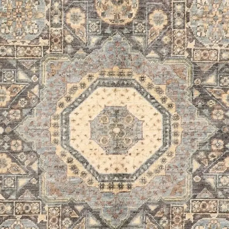 Ash Grey Mamluk Rug, Double Hand Knotted, Fine NZ Wool, Veg Dye, Afghan (183 x 122)cm, ash grey mamluk rug, close-up detail 2