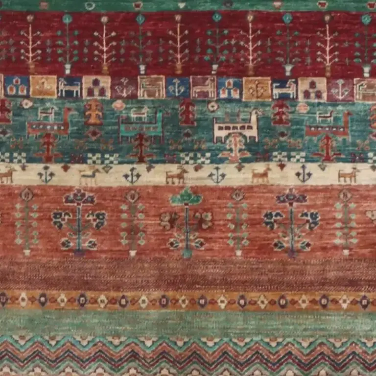 Gabbeh Rug 200 x 157, beige gabbeh rug, close-up detail 2
