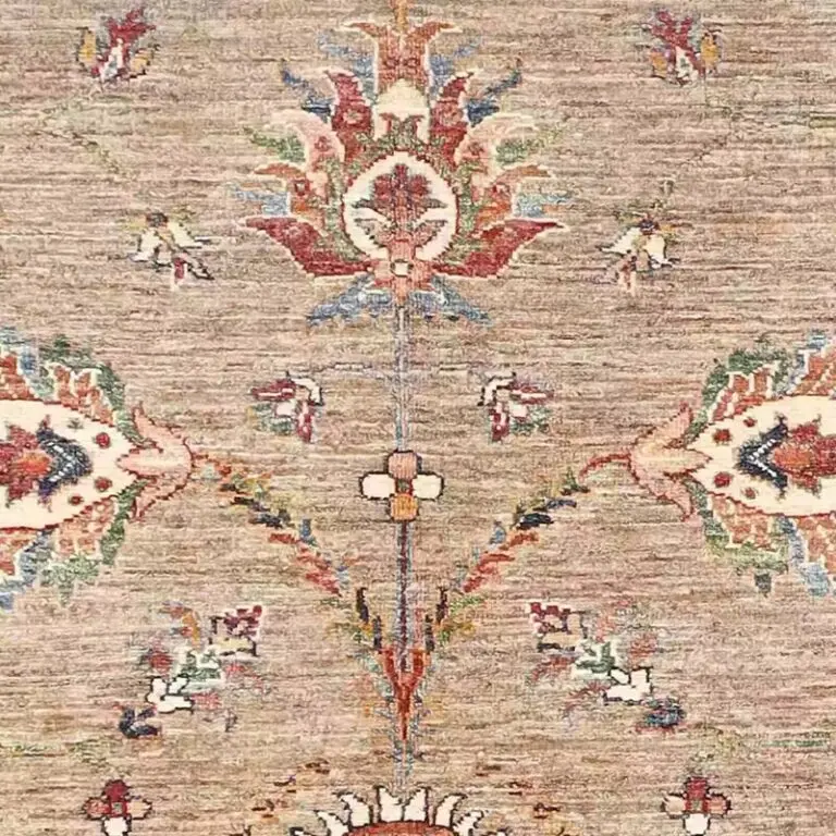 Suzani Rug 171 x 120, beige suzani rug, close-up detail 1