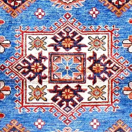 Super Kazak Rug - 137 x 88, blue lamb wool kazak rug, close-up detail 2