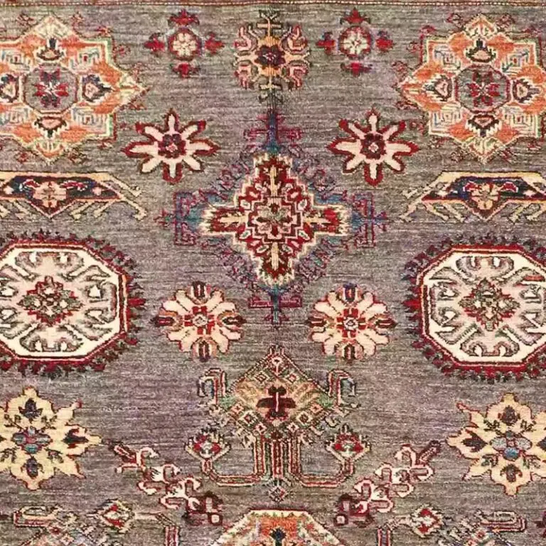 Super Kazak Rug 248 x 167, brown medallion kazak rug, close-up detail 1