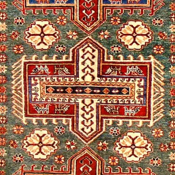 Super Kazak Rug - 210 x 148, cream border kazak rug, close-up detail 2