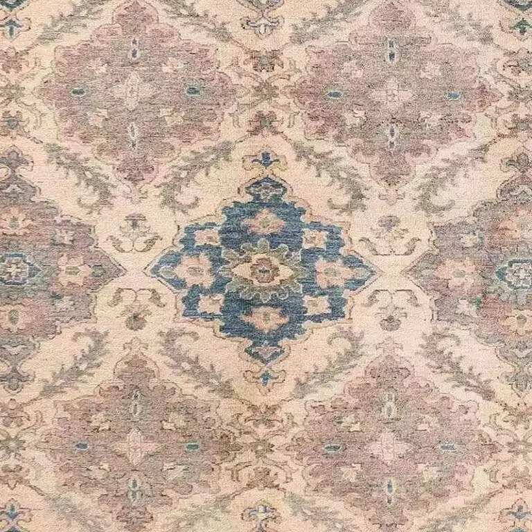 Farahan Rug - 298 x 252, cream farahan afghan rug, close-up detail 2