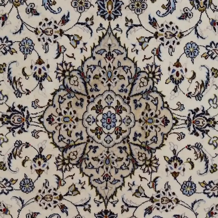 Cream Kashan Lamb Handspun Wool Rug, Double hand Knotted, Veg Dye, Iran (292 x 202)cm, cream kashan rug, close-up detail 2