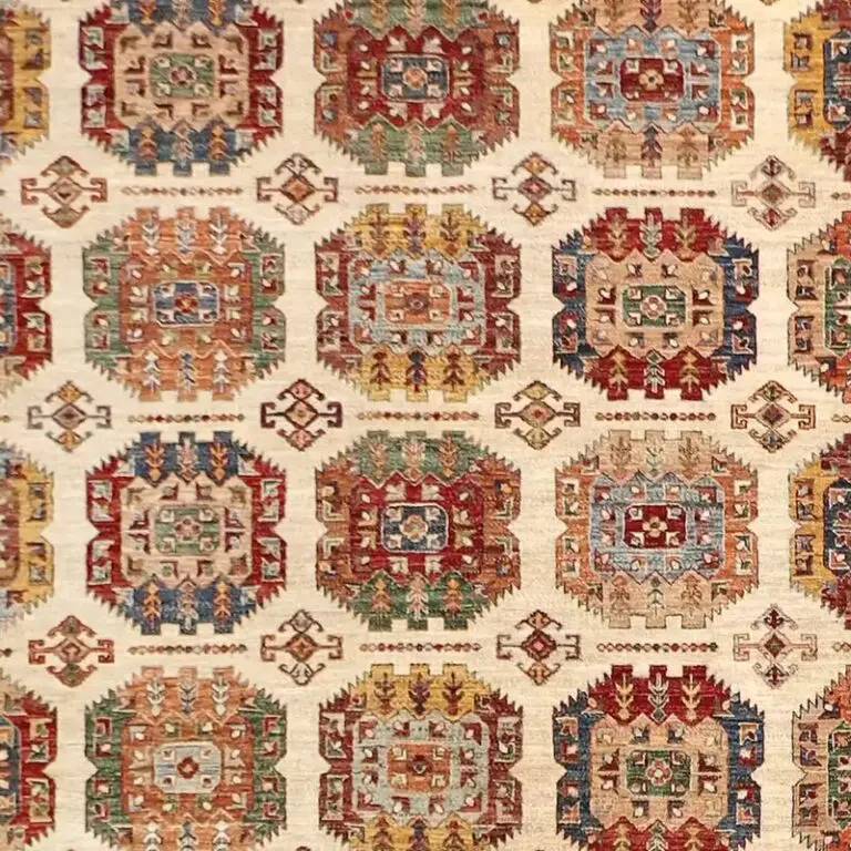 Cream Multi Octate Vaziri Rug, Double Hand Knotted, Fine NZ Handspun Wool, Veg Dye, Afghan (419 x 295)cm, cream vaziri afghan rug, close-up detail 1