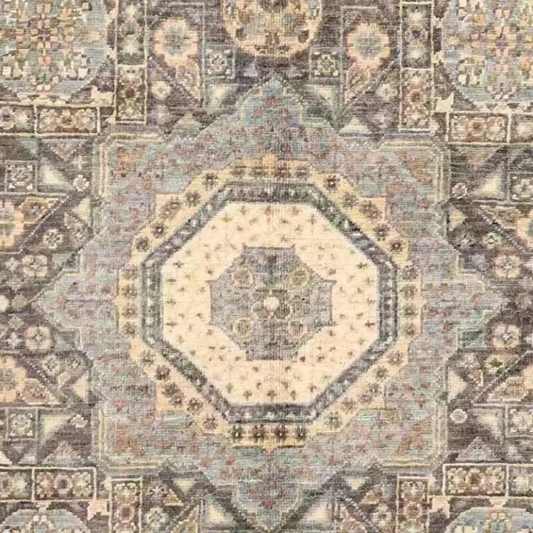 Mamluk Rug 182 x 122, earth tone mamluk rug, close-up detail 2