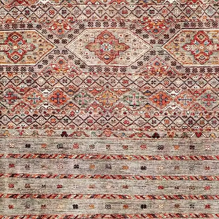 Khorjin Rug 236 x 170, grey geometric khorjin rug, close-up detail 1