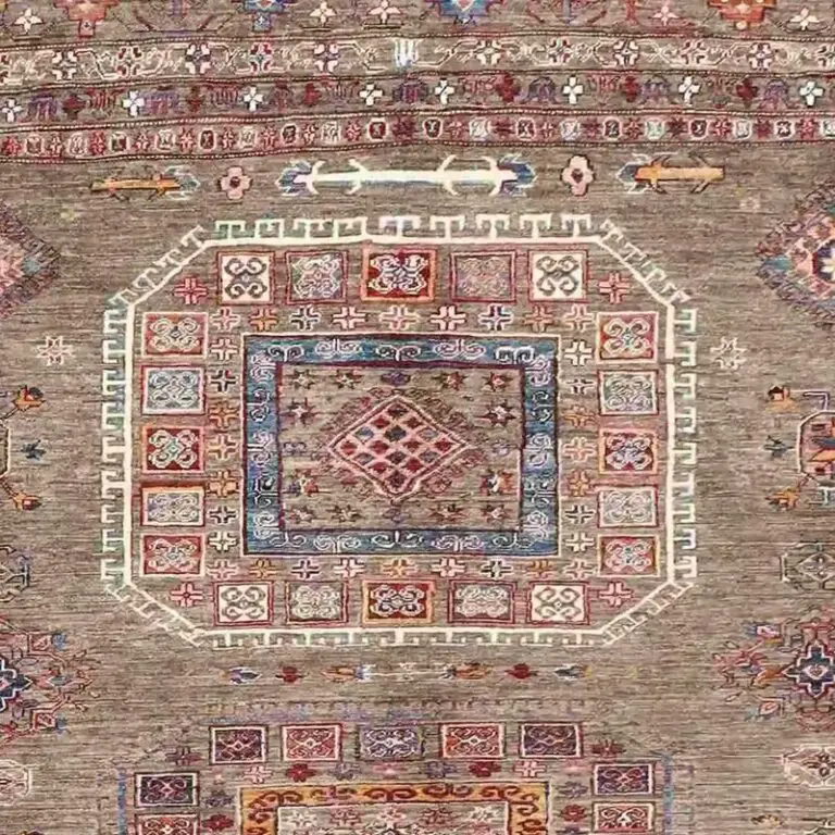 Super Kazak Rug - 309 x 247, grey tribal kazak rug, close-up detail 1