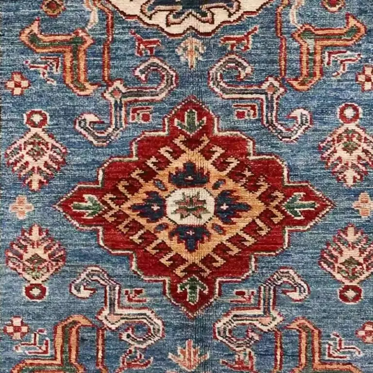 Super Kazak Rug 144 x 96, light blue sarasar kazak rug, close-up detail 2