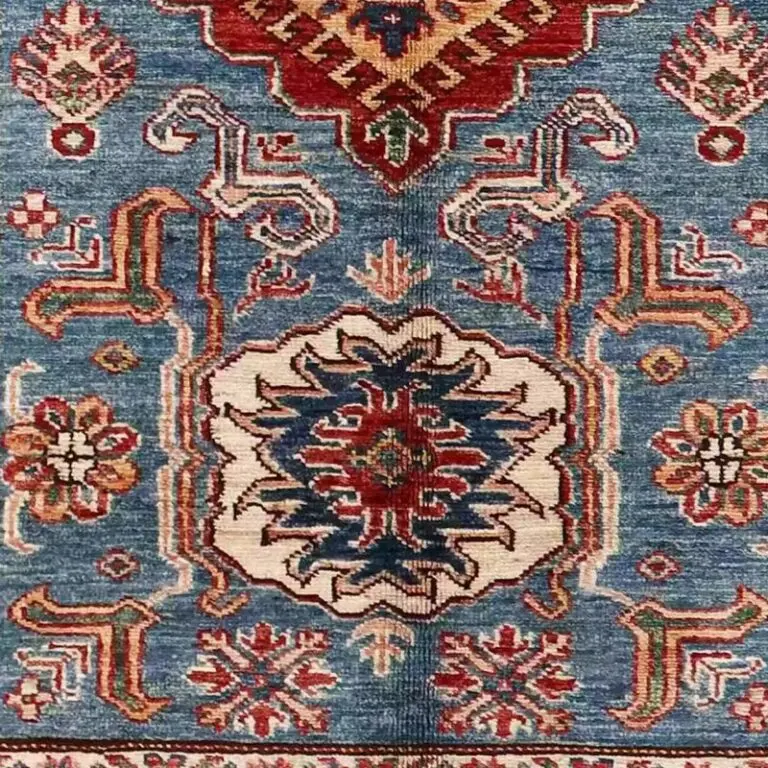 Super Kazak Rug 144 x 96, light blue sarasar kazak rug, close-up detail 3