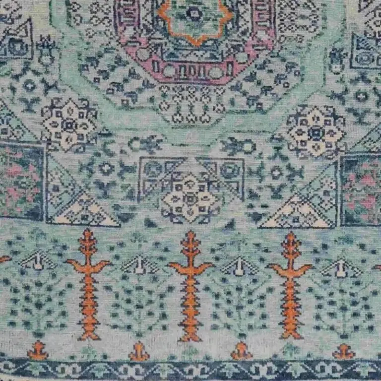 Abshari Rug - 242 x 169, medallion abshari rug, close-up detail 3