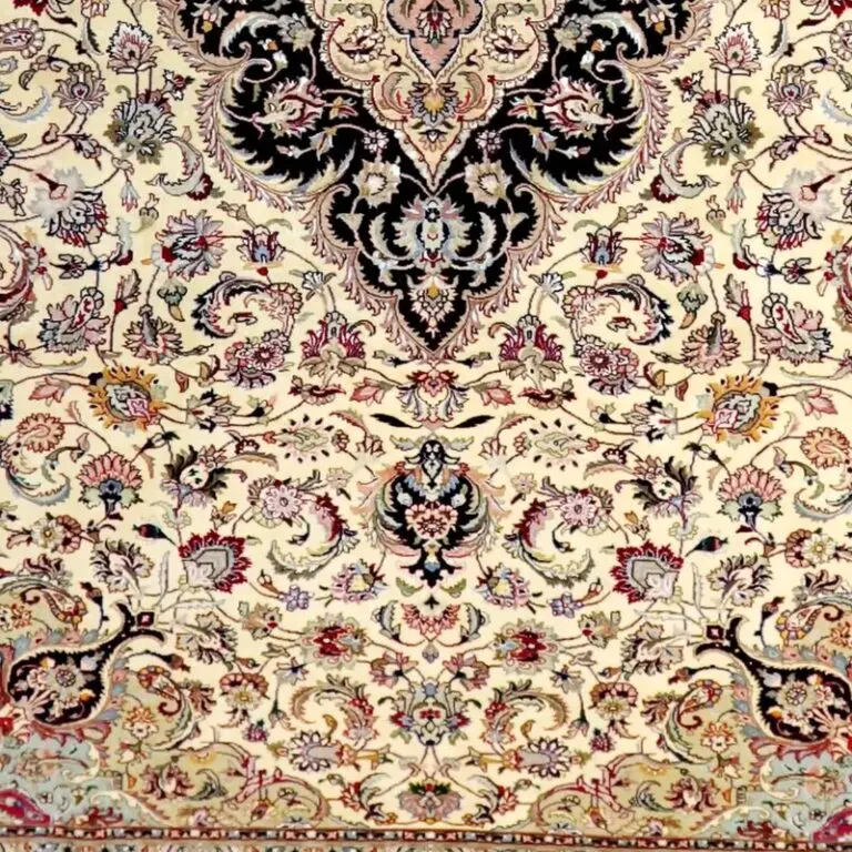 Black Medallion 50 Raj Tabriz, Double Hand Knotted, Super Fine Lamb Wool, Iran(315 x 200)cm, medallion tabriz persian rug, close-up detail 3