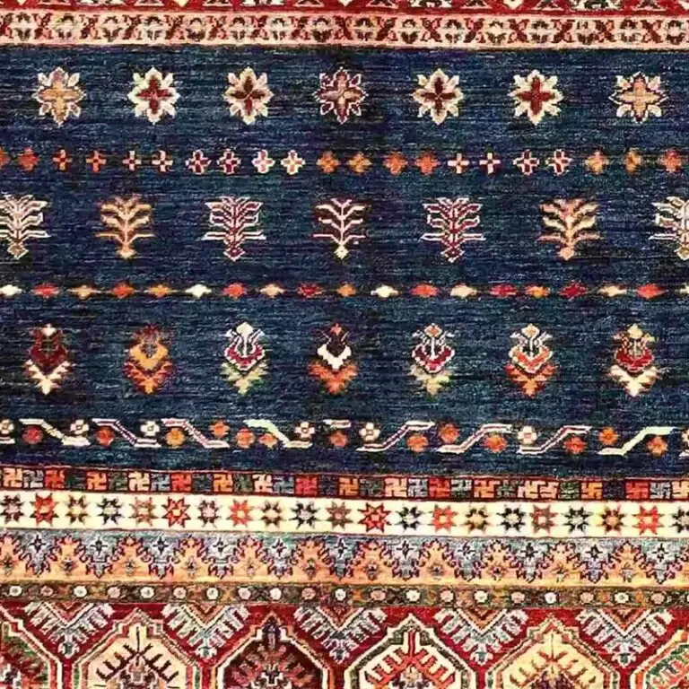 Khorjin Rug 251 x 174, navy blue khorjin rug, close-up detail 3