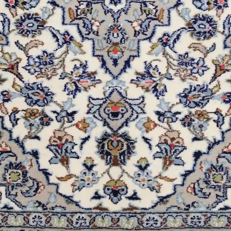 Off White Kashan Rug, Double Hand Knotted, Lamb Handspun Wool, Veg Dye Iran (142 x 103)cm, off white kashan rug, close-up detail 3