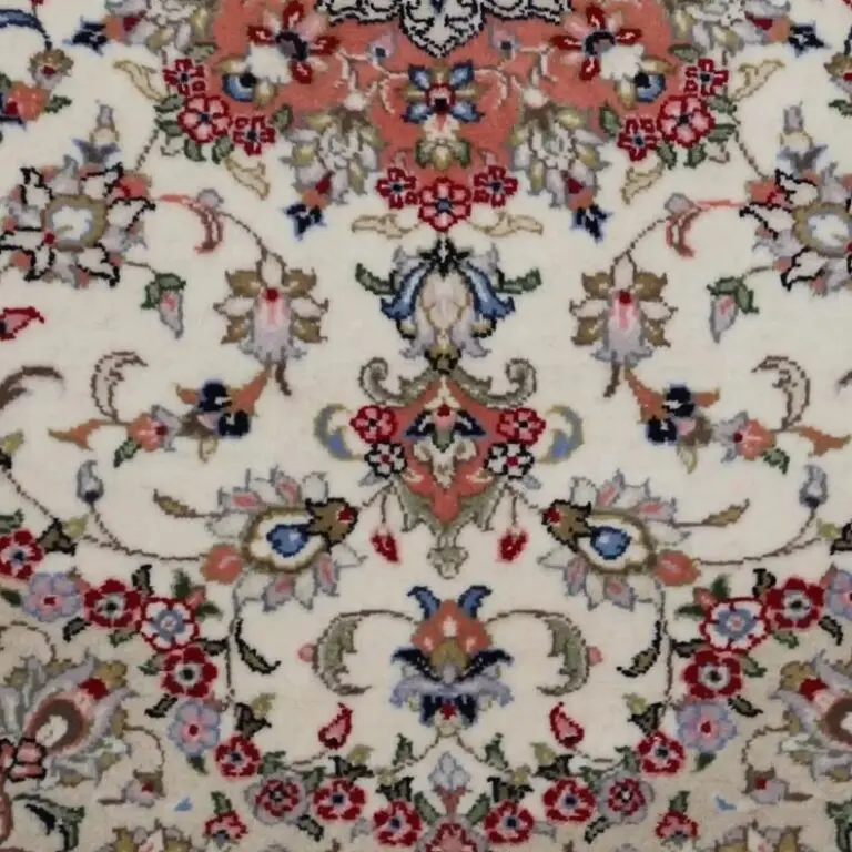 Peachy Yazd Rug, Double hand Knotted, Lambb Handspun Wool, Iran (147 x 100)cm, peach yazd persian rug, close-up detail 3