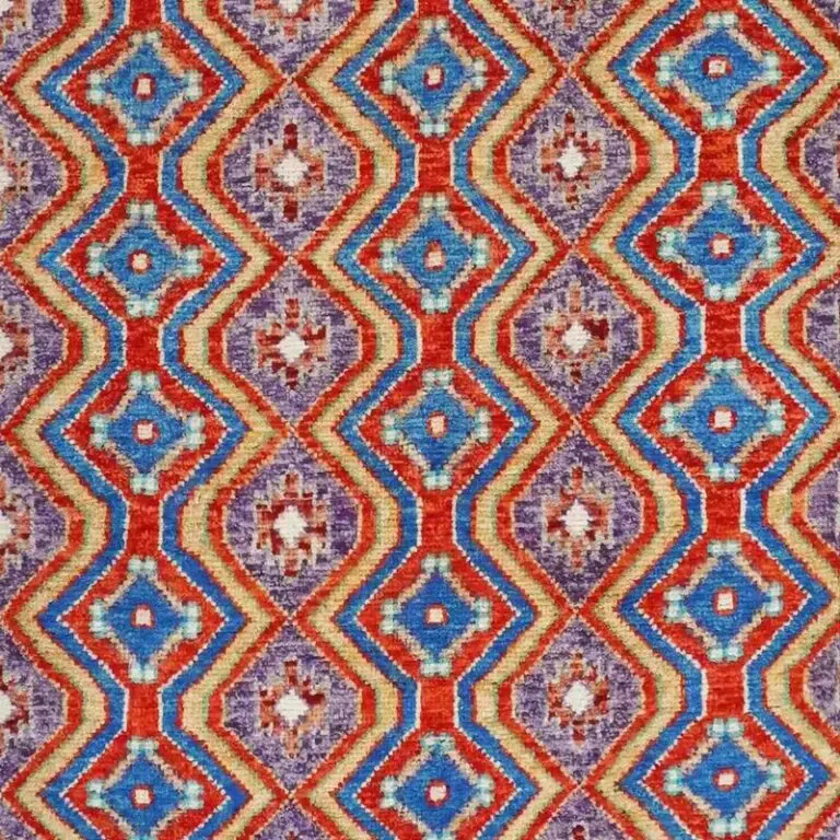 Abshari Rug - 238 x 170, red afghan abshari rug, close-up detail 2