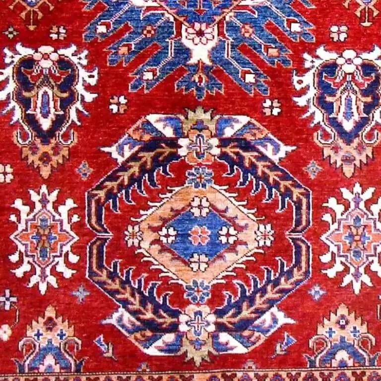 Super Kazak Rug - 214 x 147, red afghan sarasar kazak rug, close-up detail 3