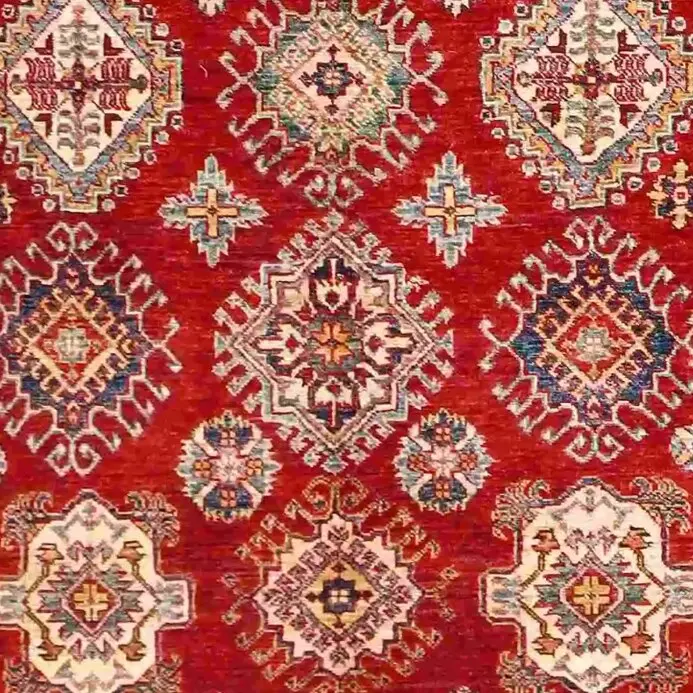 Super Kazak Rug - 291 x 168, red geometric kazak rug, close-up detail 1