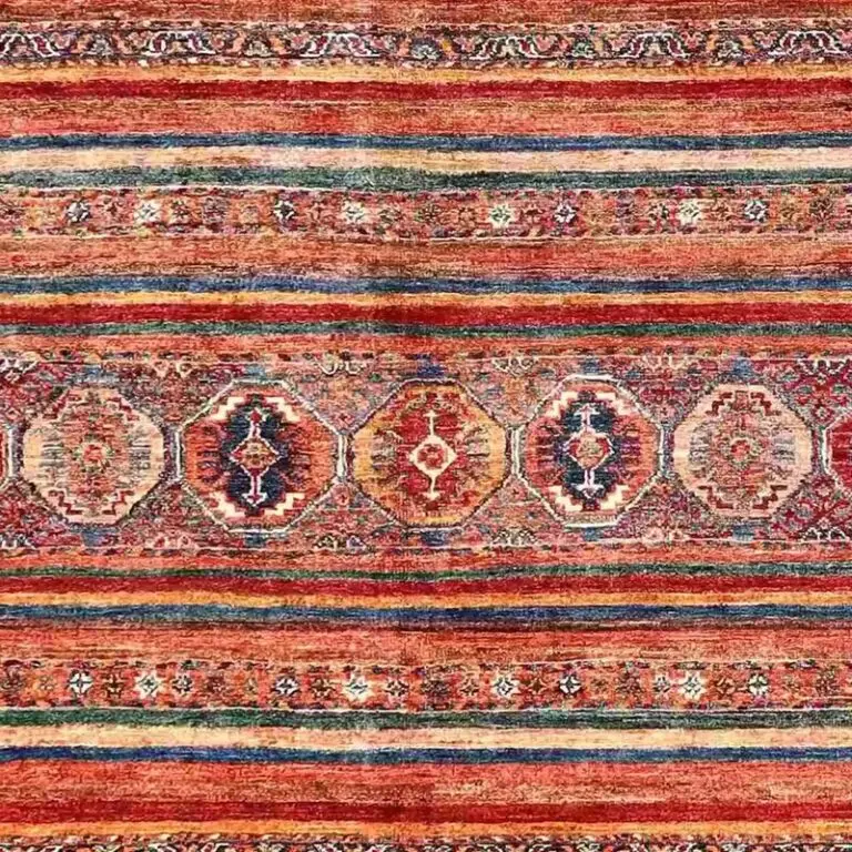 Khorjin Rug - 228 x 175, red hand knotted khorjin rug, close-up detail 2