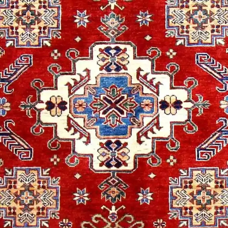 Super Kazak Rug - 198 x 146, red kazak rug, close-up detail 2