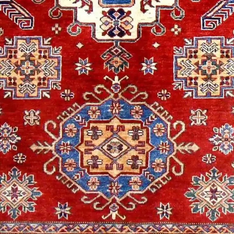 Super Kazak Rug - 198 x 146, red kazak rug, close-up detail 3