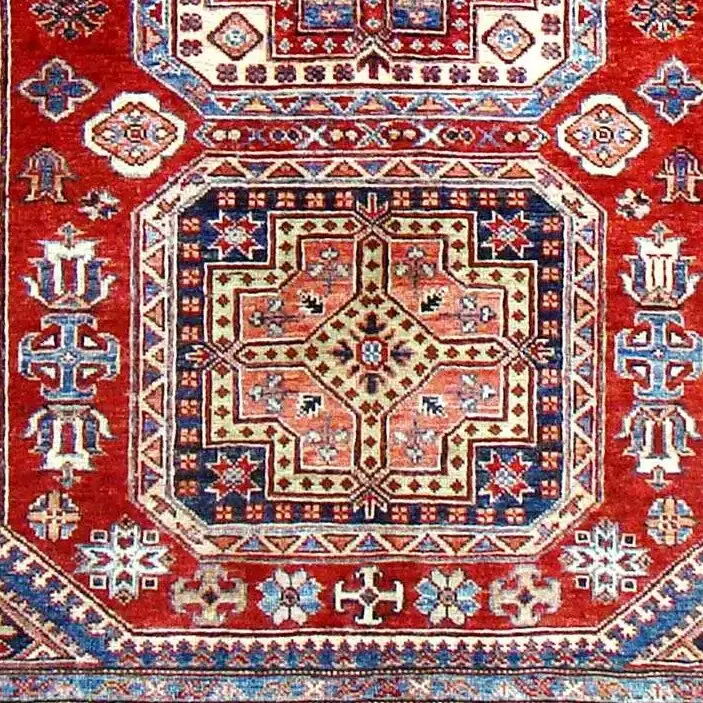 Super Kazak Rug - 199 x 146, red medallion kazak rug, close-up detail 3