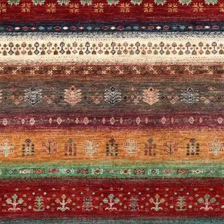 Gabbeh Rug - 304 x 208, red modern gabbeh rug, close-up detail 3