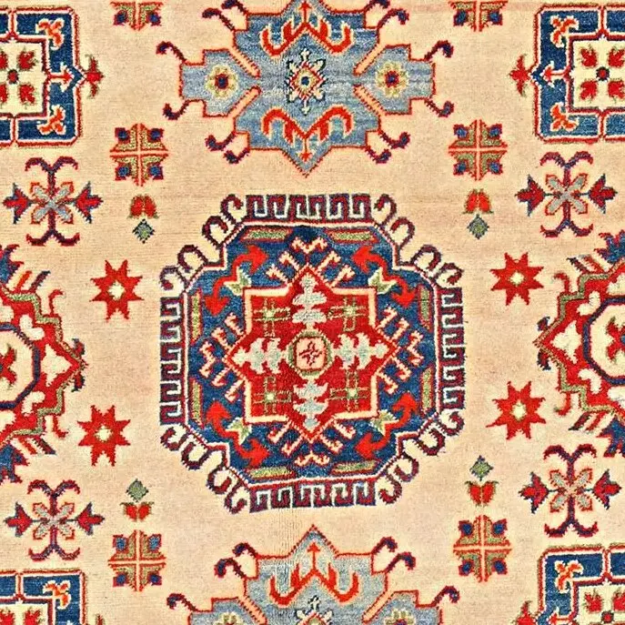 Super Kazak Rug - 228 x 166, red natural dye kazak rug, close-up detail 2