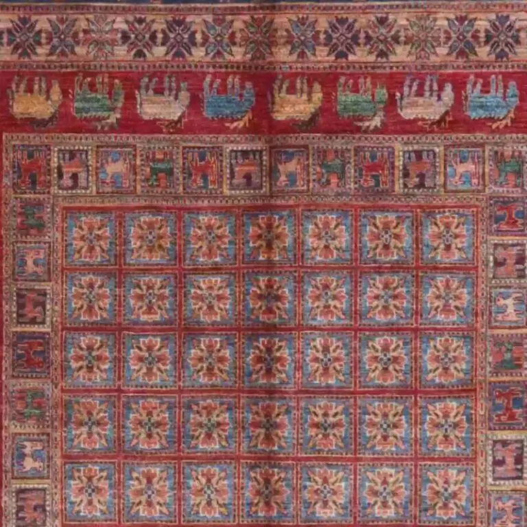 Pazarik Rug - 330 x 251, red pazyryk design rug, close-up detail 1