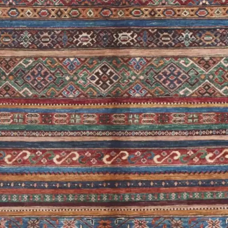 Khorjin Rug - 222 x 171, red striped khorjin rug, close-up detail 1
