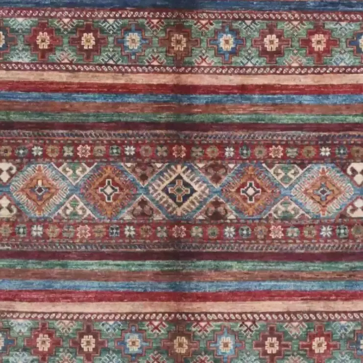 Khorjin Rug - 261 x 164, red symmetrical khorjin rug, close-up detail 2