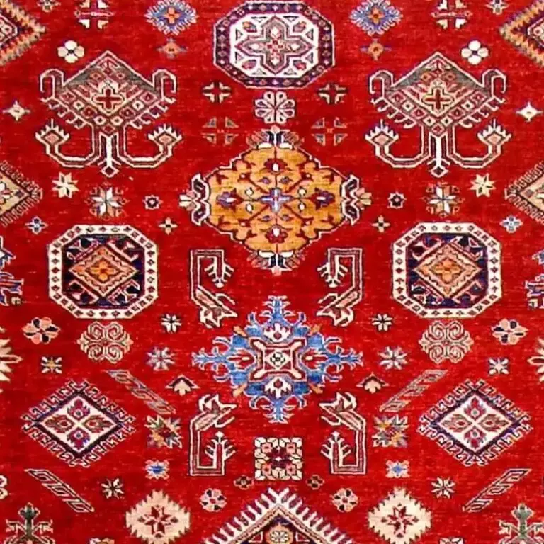 Super Kazak Rug - 309 x 204, red white border kazak rug, close-up detail 1