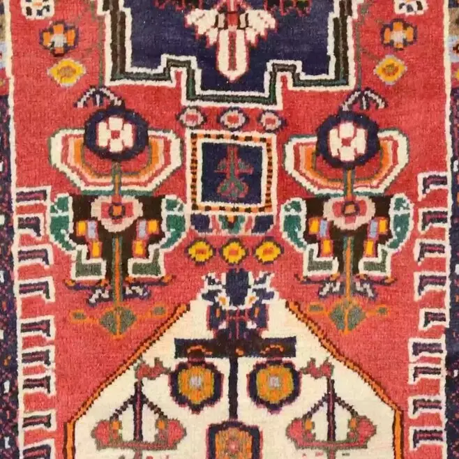 Shiraz Hand Knotted Rug Lamb Wool German Dye Iran (160 x 92)cm, rust shiraz persian rug, close-up detail 1
