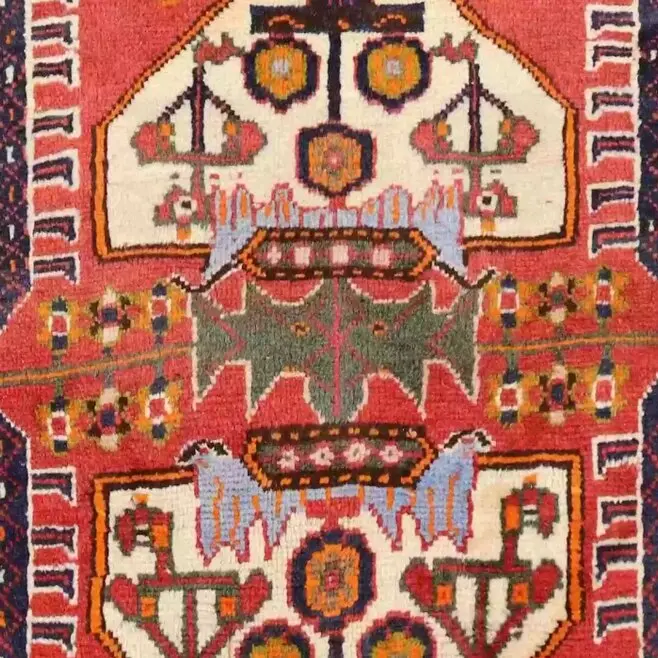 Shiraz Hand Knotted Rug Lamb Wool German Dye Iran (160 x 92)cm, rust shiraz persian rug, close-up detail 2