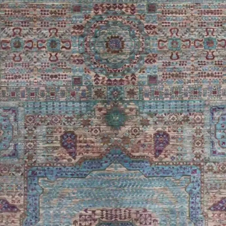 Mamluk Rug - 304 x 210, sky blue mamluk rug, close-up detail 1