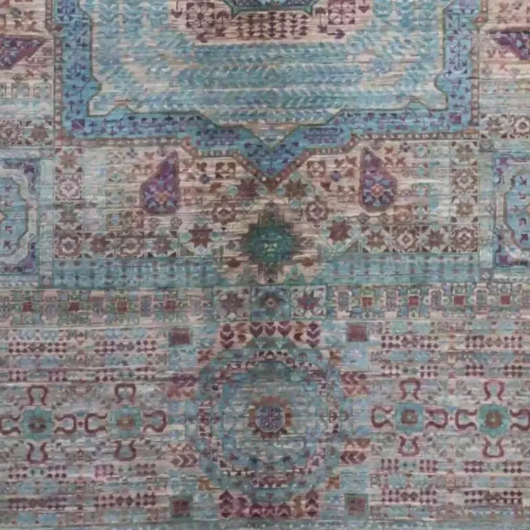 Mamluk Rug - 304 x 210, sky blue mamluk rug, close-up detail 3