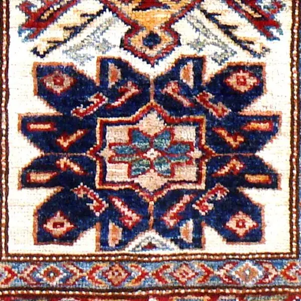 Super Kazak Rug 0.83 x 0.62, white kazak rug, close-up detail 3
