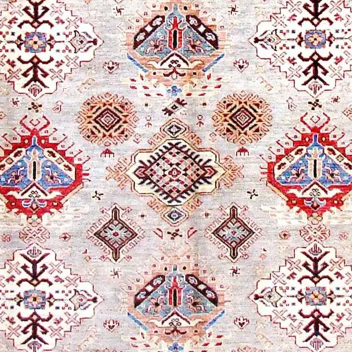 Super Kazak Rug - 307 x 209, white natural dye kazak rug, close-up detail 3