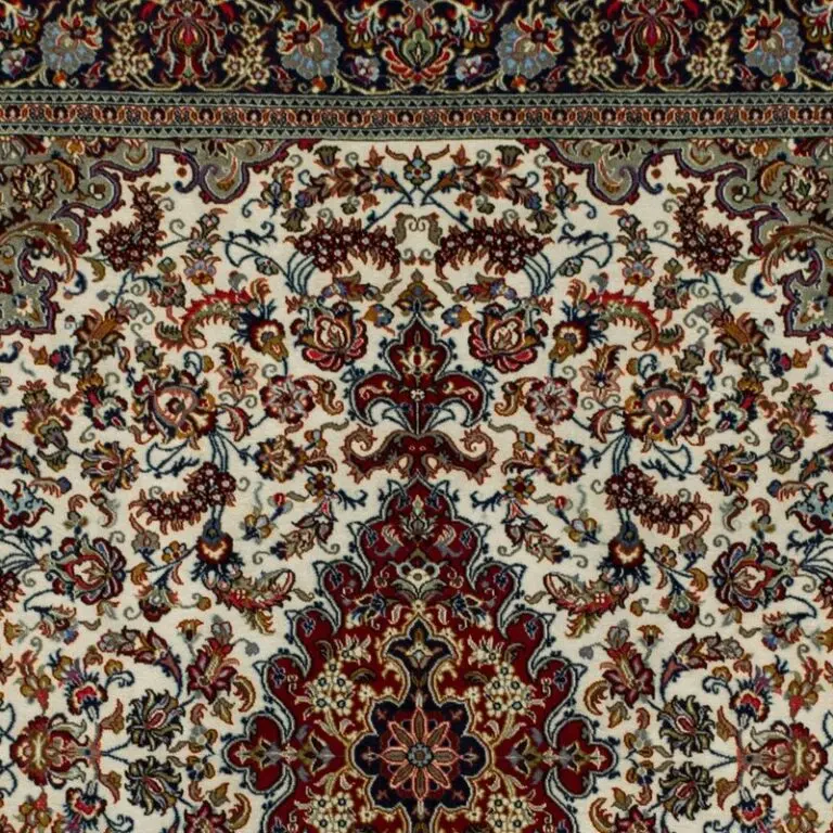 Qum Lamb Wool Hand Knotted Veg Dye Rug (202×197), beige qum persian rug, close-up detail 1