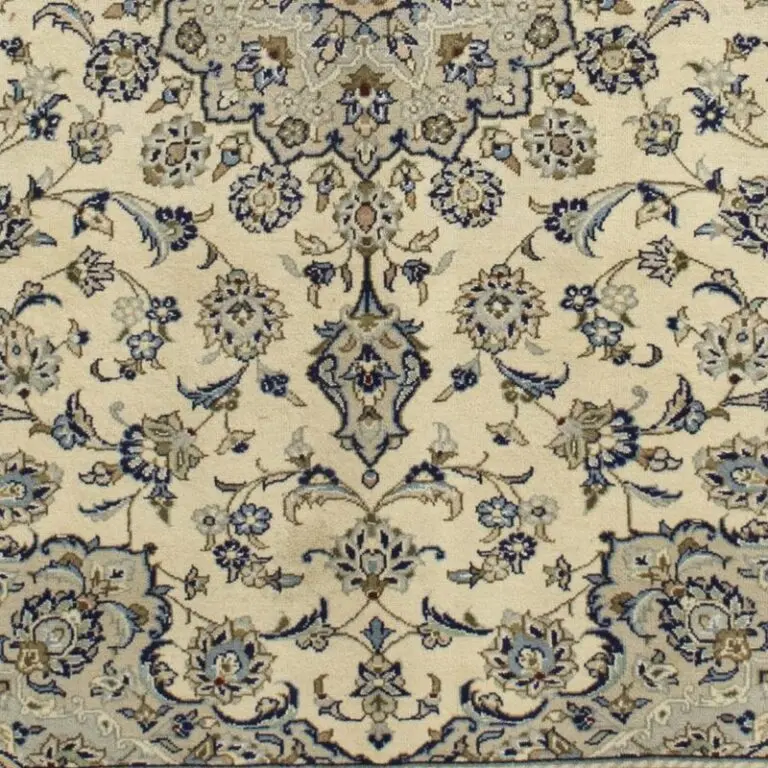 Kashan Persian Rug Cream, Bone 293×197, cream bone kashan rug, close-up detail 3