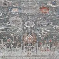 Tarra lux rug, grey green saree silk rug, close-up detail 2
