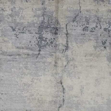 Abstract Rug Silk, Extra Long Gray Blue India (426 x 304)cm, grey navy bamboo silk rug, close-up detail 3