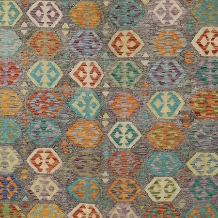 Choobi Killim Hexagons Rug 353×262cm, hexagon chobi kilim rug, close-up detail 3