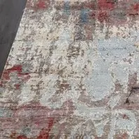 Muted Abstract Hand Knotted Rug Wool &Bamboo Silk India (296×197)cm, muted maroon abstract rug, close-up detail 1