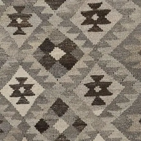 Killim choobi Runner Natural Wool Afghan (388×89)cm, natural grey chobi runner, close-up detail 2