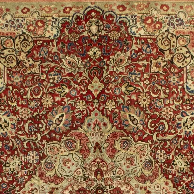Sarouq Vintage Persian Rug Double Hand Knotted Iran(425×318)cm, red vintage sarouq rug, close-up detail 1
