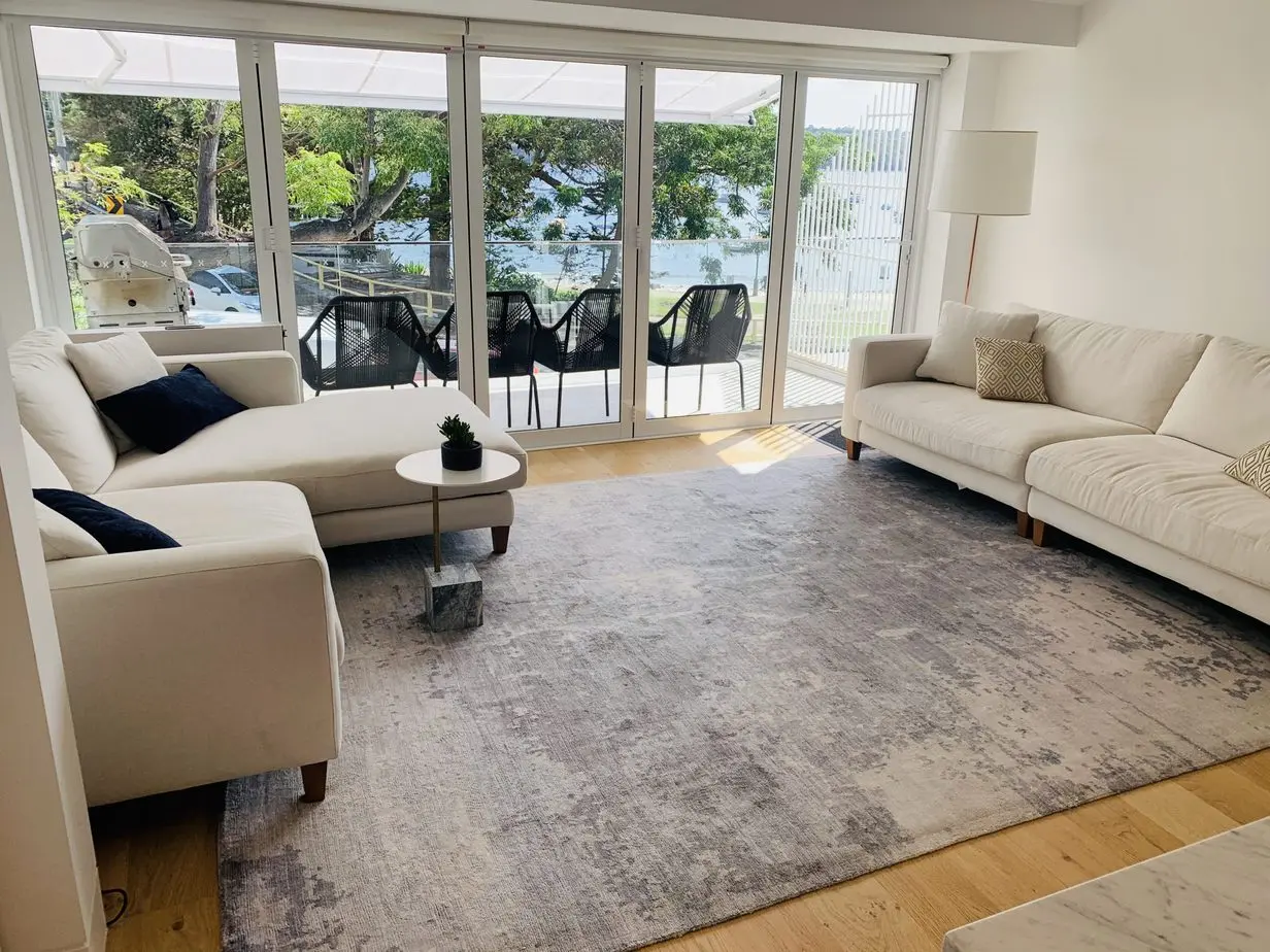 Sarabi's Home Rug Viewings