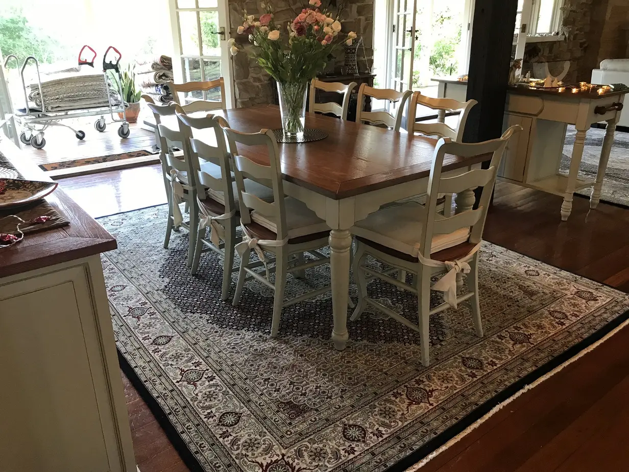 Sarabi's Home Rug Viewings