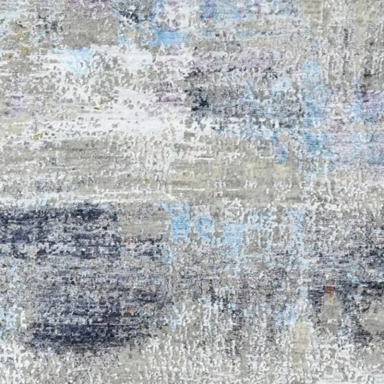 Storm Horizon Rug, charcoal abstract rug, close-up of the hand knotted pile, detail 1
